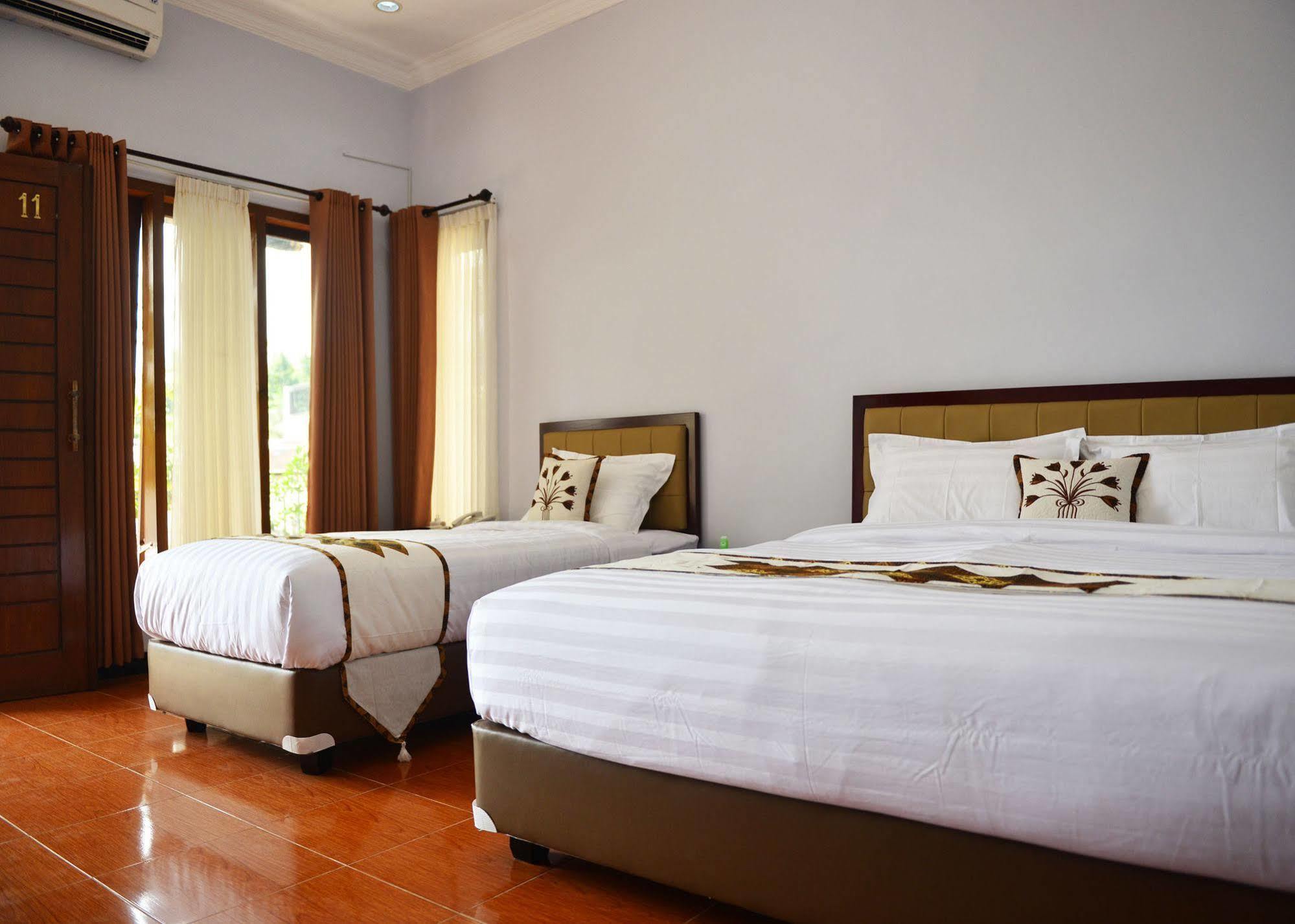 Malang Hill Syariah Redpartner Hotell Exteriör bild